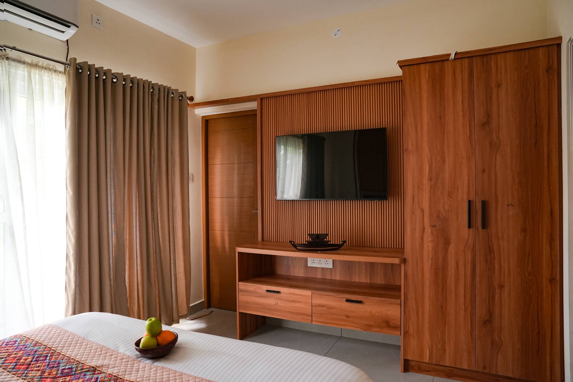 watergate resort family villa